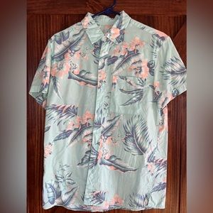 AMERICAN EAGLE Floral Print Shirt Sleeve Button Down Shirt